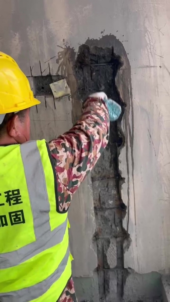 株洲某框剪结构高层剪力墙钢筋加固修复